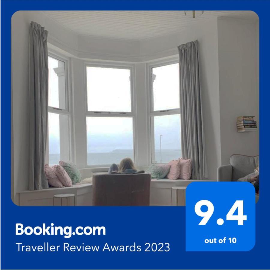 Stunning 3 Bed Seafront Mansion Building Sleeps 6 Adults Or 8 With Kids Appartement Portrush Buitenkant foto
