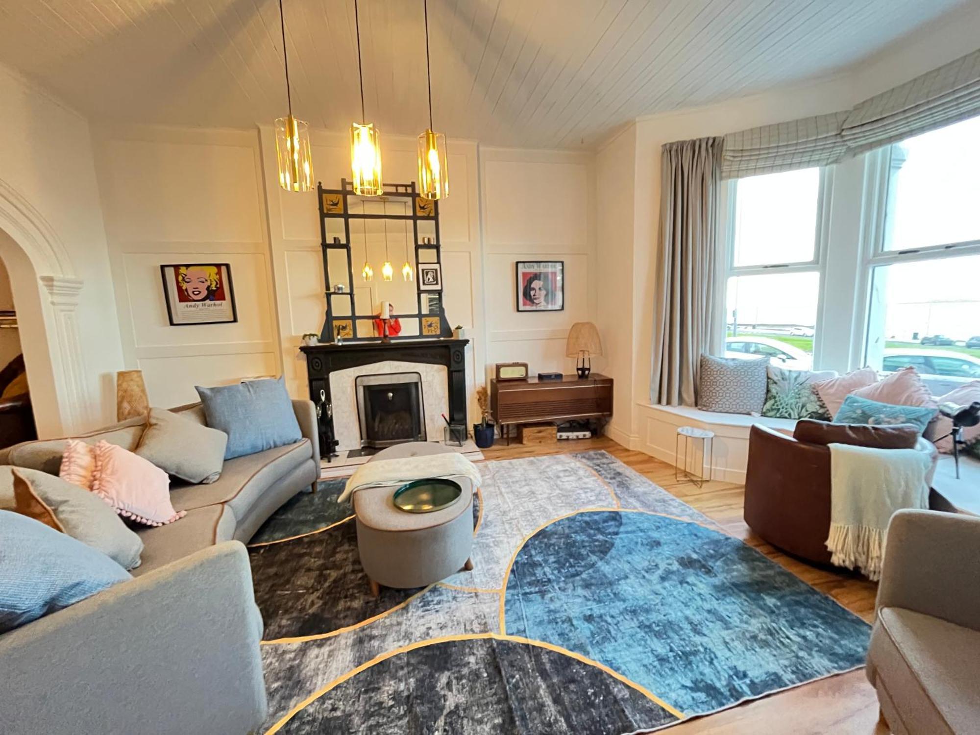 Stunning 3 Bed Seafront Mansion Building Sleeps 6 Adults Or 8 With Kids Appartement Portrush Buitenkant foto